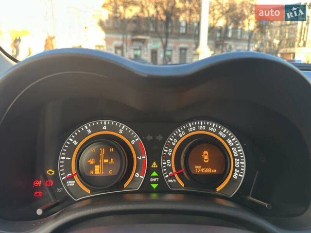 Белый Тойота Королла, объемом двигателя 1.3 л и пробегом 175 тыс. км за 7800 $, фото 10 на Automoto.ua