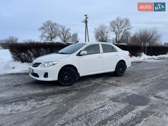 Белый Тойота Королла, объемом двигателя 1.33 л и пробегом 197 тыс. км за 4999 $, фото 1 на Automoto.ua