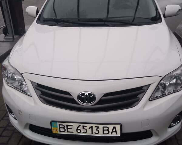 Білий Тойота Королла, об'ємом двигуна 1.6 л та пробігом 156 тис. км за 9300 $, фото 9 на Automoto.ua