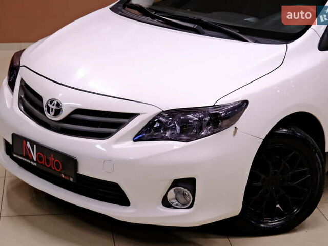 Белый Тойота Королла, объемом двигателя 1.6 л и пробегом 119 тыс. км за 7900 $, фото 11 на Automoto.ua