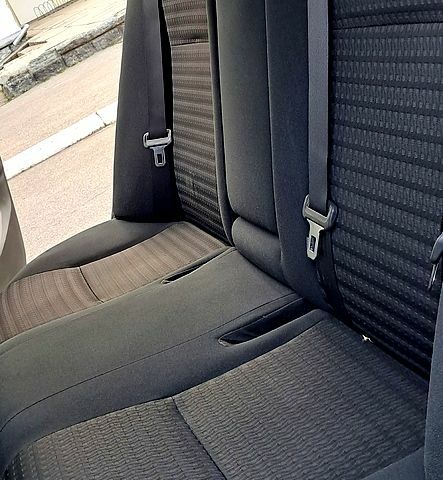 Белый Тойота Королла, объемом двигателя 1.6 л и пробегом 83 тыс. км за 9300 $, фото 7 на Automoto.ua