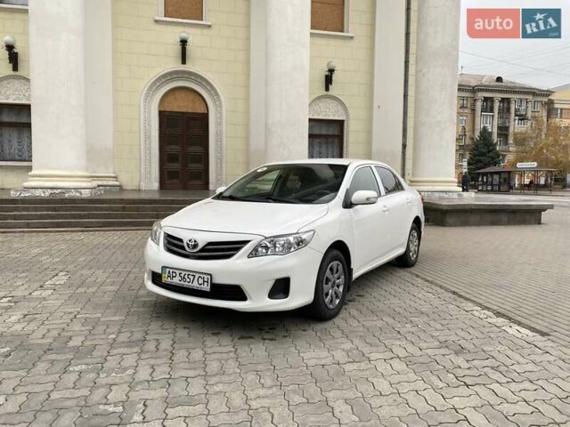 Белый Тойота Королла, объемом двигателя 1.33 л и пробегом 300 тыс. км за 5250 $, фото 7 на Automoto.ua