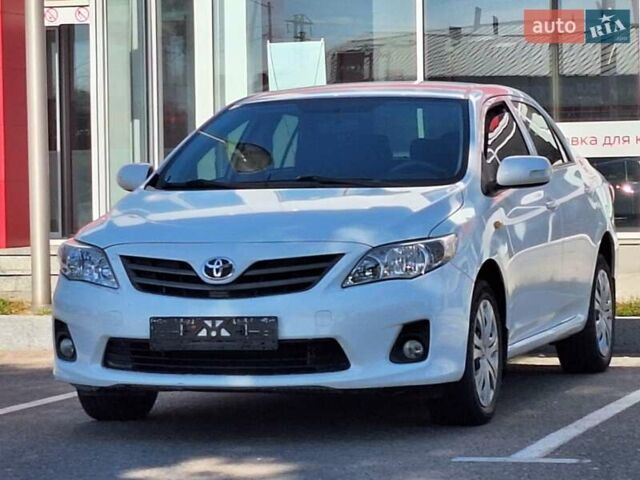 Белый Тойота Королла, объемом двигателя 1.6 л и пробегом 190 тыс. км за 7950 $, фото 10 на Automoto.ua