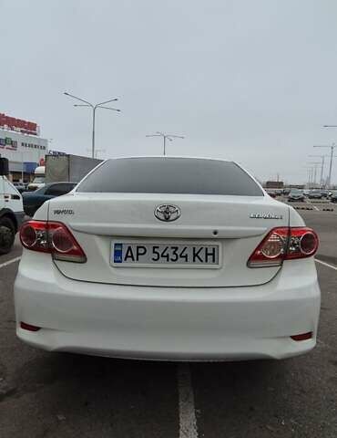 Белый Тойота Королла, объемом двигателя 1.3 л и пробегом 280 тыс. км за 7300 $, фото 5 на Automoto.ua