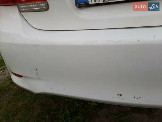 Белый Тойота Королла, объемом двигателя 1.3 л и пробегом 209 тыс. км за 6500 $, фото 14 на Automoto.ua