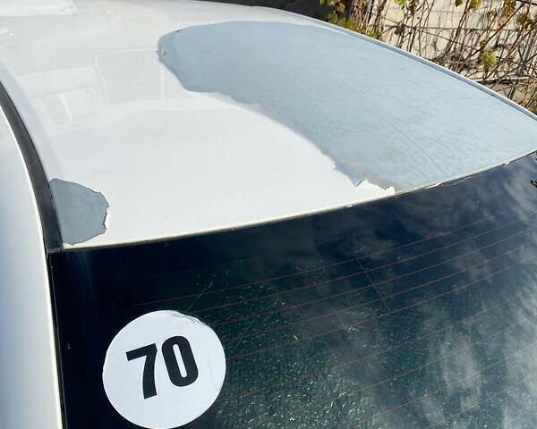 Білий Тойота Королла, об'ємом двигуна 1.3 л та пробігом 349 тис. км за 5000 $, фото 8 на Automoto.ua