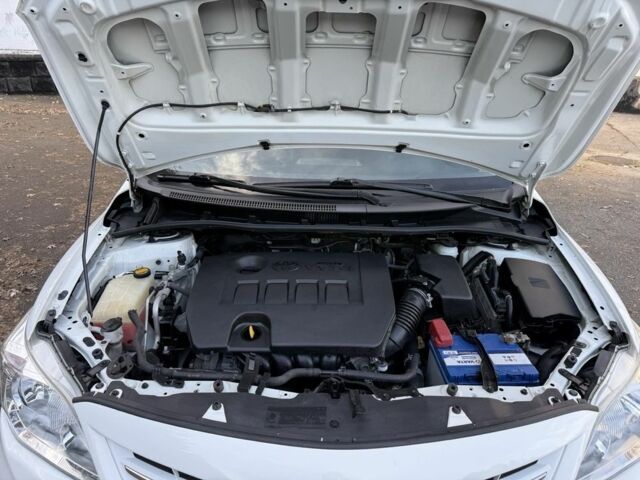 Белый Тойота Королла, объемом двигателя 1.6 л и пробегом 93 тыс. км за 10500 $, фото 19 на Automoto.ua