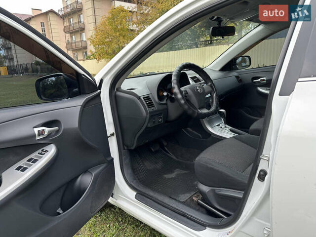 Белый Тойота Королла, объемом двигателя 1.6 л и пробегом 160 тыс. км за 8500 $, фото 8 на Automoto.ua