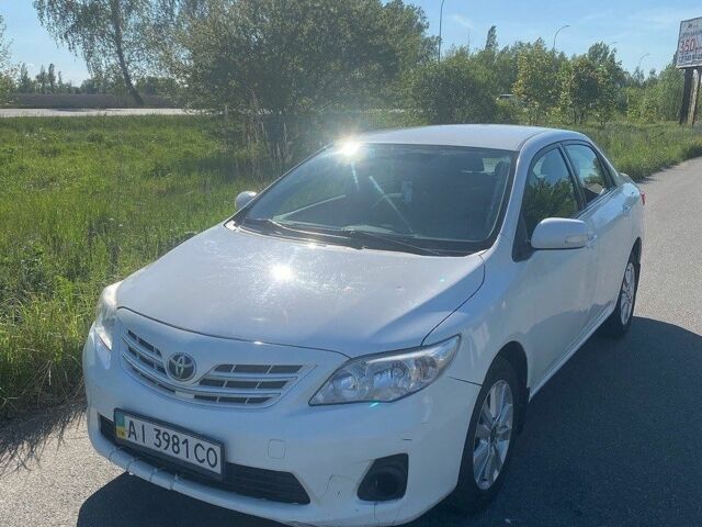 Белый Тойота Королла, объемом двигателя 1.6 л и пробегом 287 тыс. км за 7200 $, фото 1 на Automoto.ua