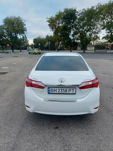 Белый Тойота Королла, объемом двигателя 1.6 л и пробегом 160 тыс. км за 9300 $, фото 6 на Automoto.ua