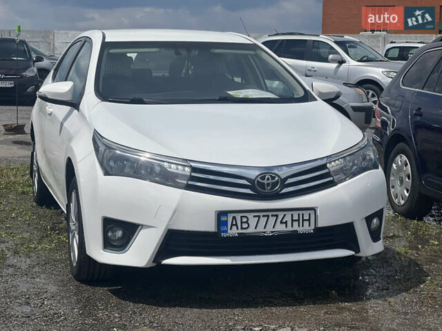 Белый Тойота Королла, объемом двигателя 1.6 л и пробегом 140 тыс. км за 11450 $, фото 1 на Automoto.ua