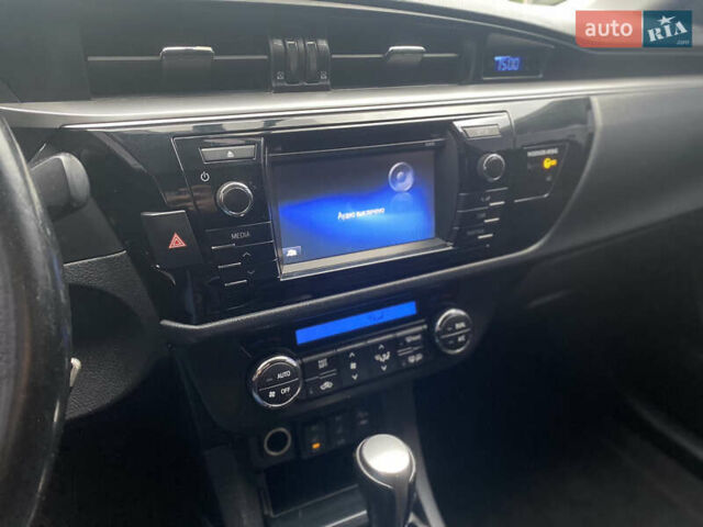 Белый Тойота Королла, объемом двигателя 1.6 л и пробегом 193 тыс. км за 12500 $, фото 20 на Automoto.ua