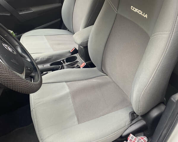 Білий Тойота Королла, об'ємом двигуна 1.33 л та пробігом 91 тис. км за 11500 $, фото 6 на Automoto.ua