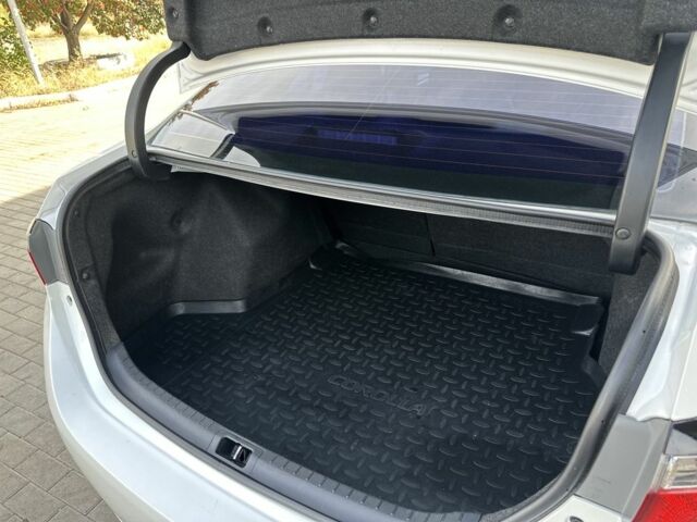 Білий Тойота Королла, об'ємом двигуна 1.6 л та пробігом 158 тис. км за 13800 $, фото 14 на Automoto.ua