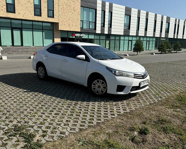 Белый Тойота Королла, объемом двигателя 1.6 л и пробегом 169 тыс. км за 10300 $, фото 2 на Automoto.ua