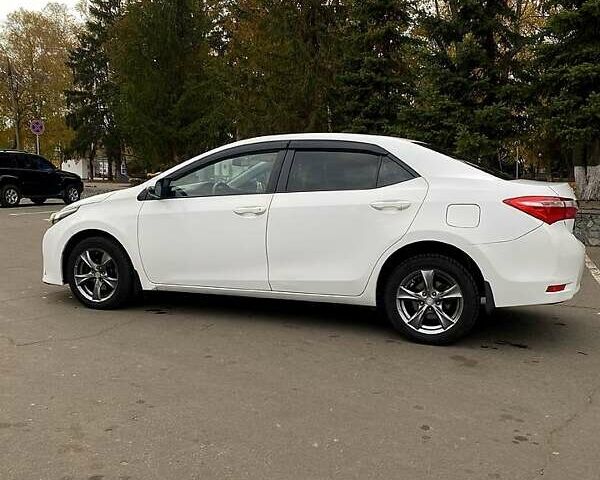 Белый Тойота Королла, объемом двигателя 1.6 л и пробегом 200 тыс. км за 8800 $, фото 6 на Automoto.ua