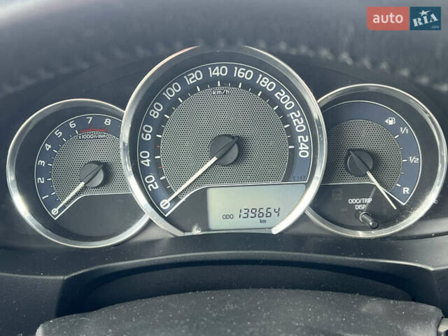 Белый Тойота Королла, объемом двигателя 1.6 л и пробегом 140 тыс. км за 11450 $, фото 7 на Automoto.ua