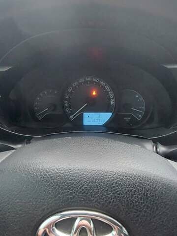 Белый Тойота Королла, объемом двигателя 1.6 л и пробегом 160 тыс. км за 9300 $, фото 2 на Automoto.ua