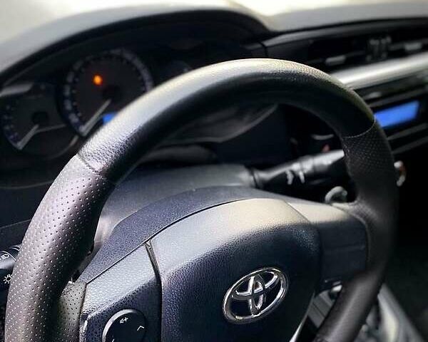 Белый Тойота Королла, объемом двигателя 1.6 л и пробегом 200 тыс. км за 8800 $, фото 8 на Automoto.ua