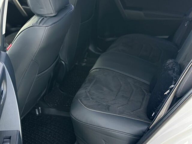 Білий Тойота Королла, об'ємом двигуна 1.6 л та пробігом 158 тис. км за 13800 $, фото 13 на Automoto.ua