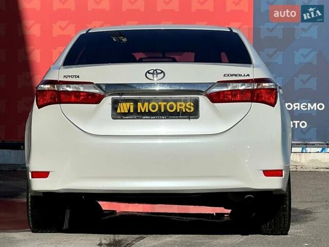 Белый Тойота Королла, объемом двигателя 1.6 л и пробегом 197 тыс. км за 11999 $, фото 5 на Automoto.ua