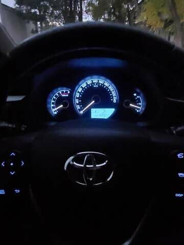 Белый Тойота Королла, объемом двигателя 1.6 л и пробегом 160 тыс. км за 9300 $, фото 12 на Automoto.ua