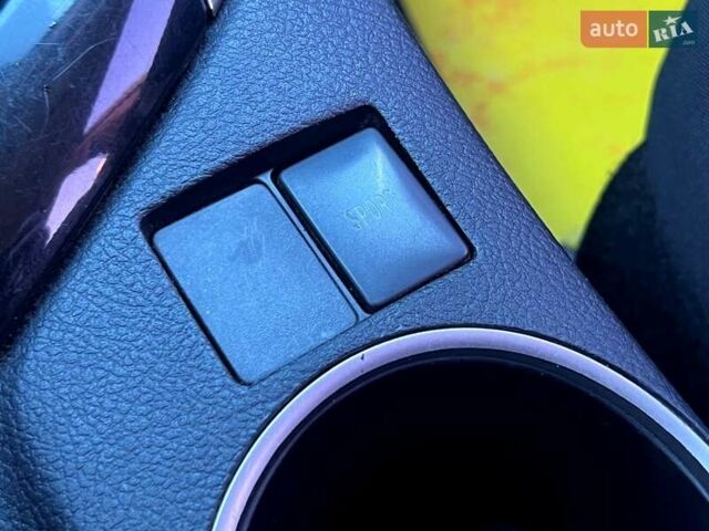 Белый Тойота Королла, объемом двигателя 1.6 л и пробегом 197 тыс. км за 11999 $, фото 37 на Automoto.ua