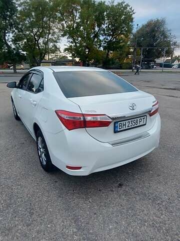 Белый Тойота Королла, объемом двигателя 1.6 л и пробегом 160 тыс. км за 9300 $, фото 8 на Automoto.ua