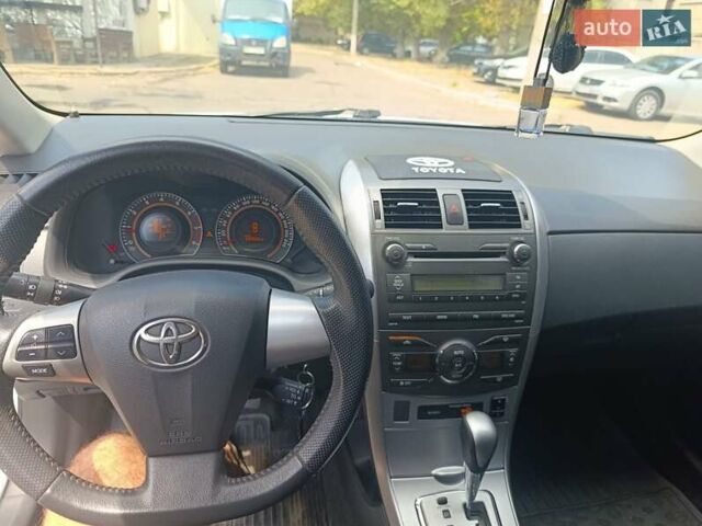 Білий Тойота Королла, об'ємом двигуна 1.6 л та пробігом 190 тис. км за 11500 $, фото 9 на Automoto.ua