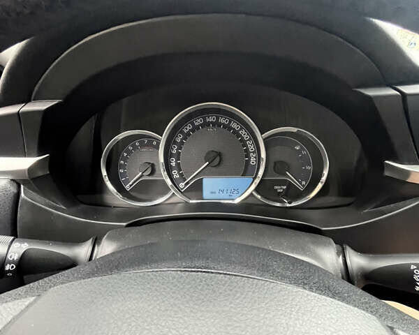 Белый Тойота Королла, объемом двигателя 1.6 л и пробегом 142 тыс. км за 12000 $, фото 14 на Automoto.ua