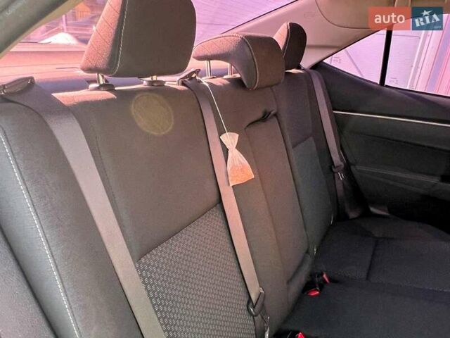 Белый Тойота Королла, объемом двигателя 1.6 л и пробегом 197 тыс. км за 11999 $, фото 23 на Automoto.ua