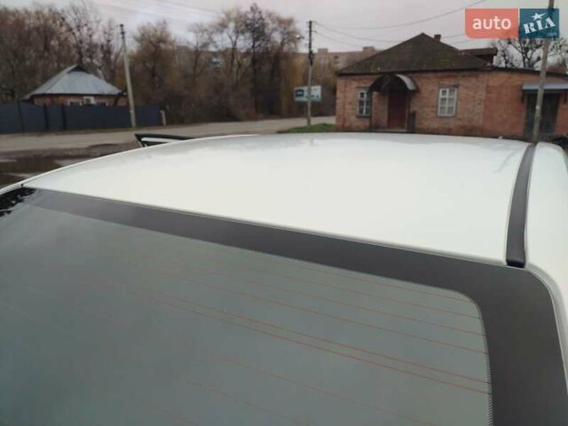 Белый Тойота Королла, объемом двигателя 1.3 л и пробегом 150 тыс. км за 10500 $, фото 13 на Automoto.ua