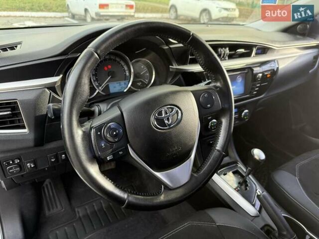Белый Тойота Королла, объемом двигателя 1.6 л и пробегом 159 тыс. км за 12800 $, фото 10 на Automoto.ua