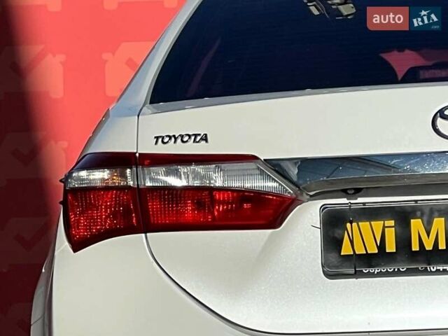 Белый Тойота Королла, объемом двигателя 1.6 л и пробегом 197 тыс. км за 11999 $, фото 18 на Automoto.ua