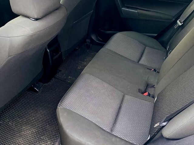 Белый Тойота Королла, объемом двигателя 1.6 л и пробегом 200 тыс. км за 8800 $, фото 11 на Automoto.ua