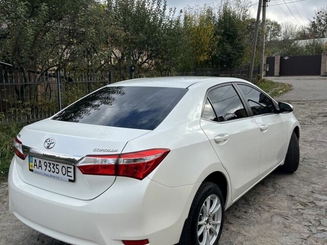 Белый Тойота Королла, объемом двигателя 1.6 л и пробегом 142 тыс. км за 12200 $, фото 4 на Automoto.ua