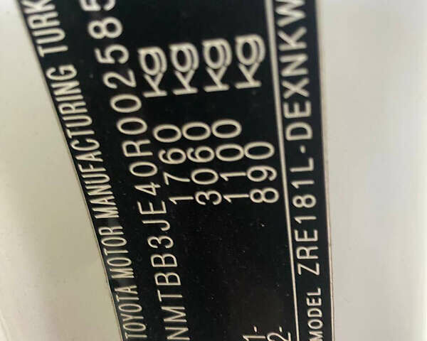 Белый Тойота Королла, объемом двигателя 1.6 л и пробегом 190 тыс. км за 12500 $, фото 26 на Automoto.ua