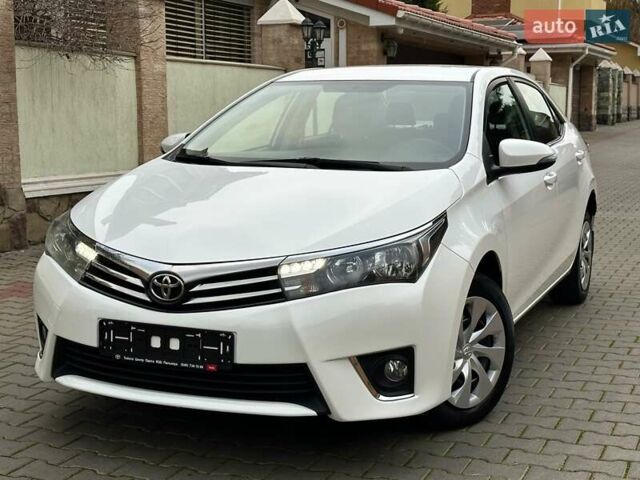 Белый Тойота Королла, объемом двигателя 1.6 л и пробегом 137 тыс. км за 10999 $, фото 15 на Automoto.ua