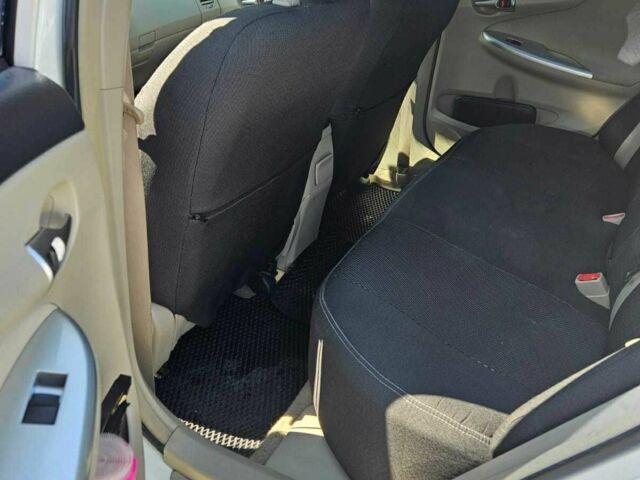 Белый Тойота Королла, объемом двигателя 1.4 л и пробегом 135 тыс. км за 8500 $, фото 12 на Automoto.ua