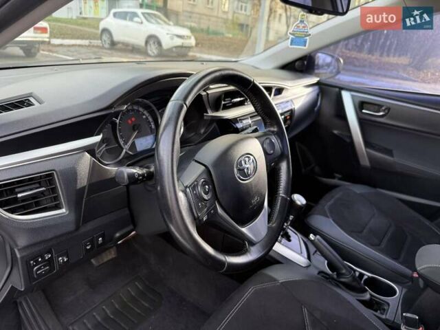 Белый Тойота Королла, объемом двигателя 1.6 л и пробегом 159 тыс. км за 12800 $, фото 13 на Automoto.ua