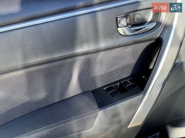 Белый Тойота Королла, объемом двигателя 1.6 л и пробегом 197 тыс. км за 11999 $, фото 26 на Automoto.ua