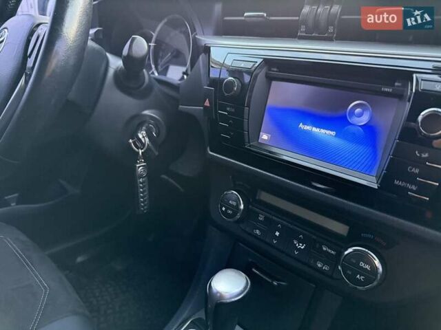 Белый Тойота Королла, объемом двигателя 1.6 л и пробегом 159 тыс. км за 12800 $, фото 15 на Automoto.ua