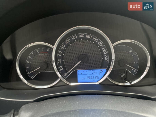 Белый Тойота Королла, объемом двигателя 1.6 л и пробегом 193 тыс. км за 12500 $, фото 18 на Automoto.ua