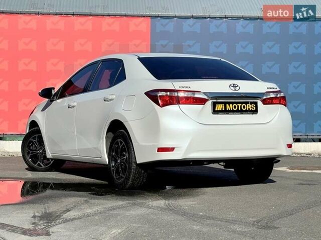 Белый Тойота Королла, объемом двигателя 1.6 л и пробегом 197 тыс. км за 11999 $, фото 1 на Automoto.ua