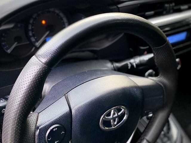 Белый Тойота Королла, объемом двигателя 1.6 л и пробегом 200 тыс. км за 8800 $, фото 9 на Automoto.ua