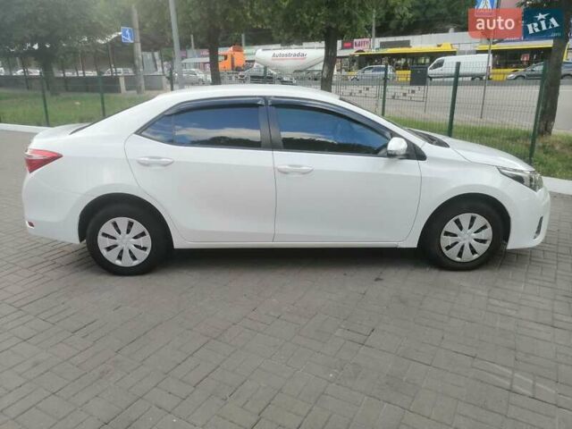 Белый Тойота Королла, объемом двигателя 1.4 л и пробегом 215 тыс. км за 9300 $, фото 5 на Automoto.ua