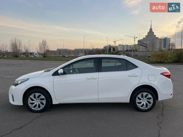 Белый Тойота Королла, объемом двигателя 1.6 л и пробегом 227 тыс. км за 10300 $, фото 5 на Automoto.ua