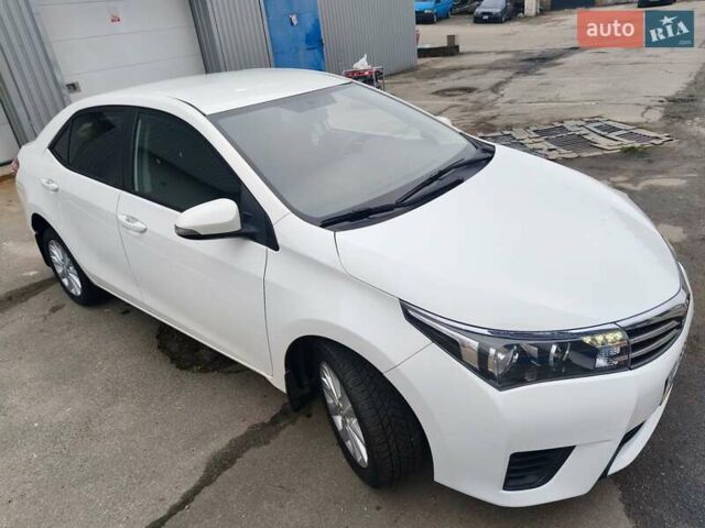 Белый Тойота Королла, объемом двигателя 1.33 л и пробегом 95 тыс. км за 10300 $, фото 3 на Automoto.ua