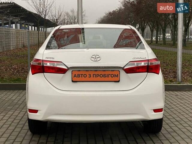 Білий Тойота Королла, об'ємом двигуна 1.33 л та пробігом 311 тис. км за 8500 $, фото 6 на Automoto.ua