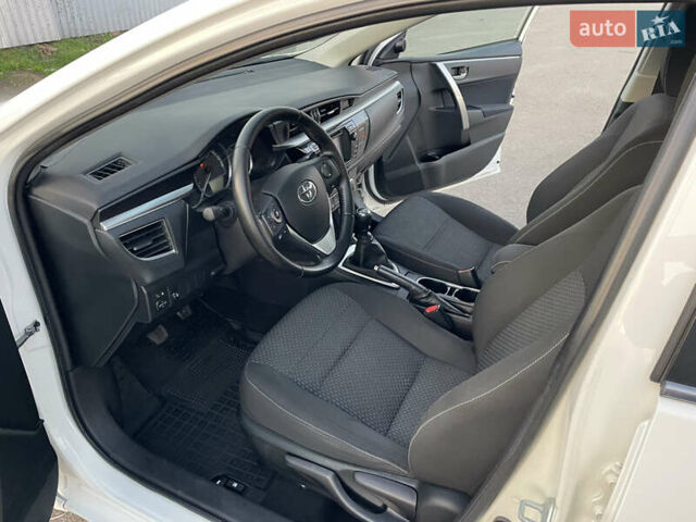 Белый Тойота Королла, объемом двигателя 1.6 л и пробегом 227 тыс. км за 10300 $, фото 10 на Automoto.ua